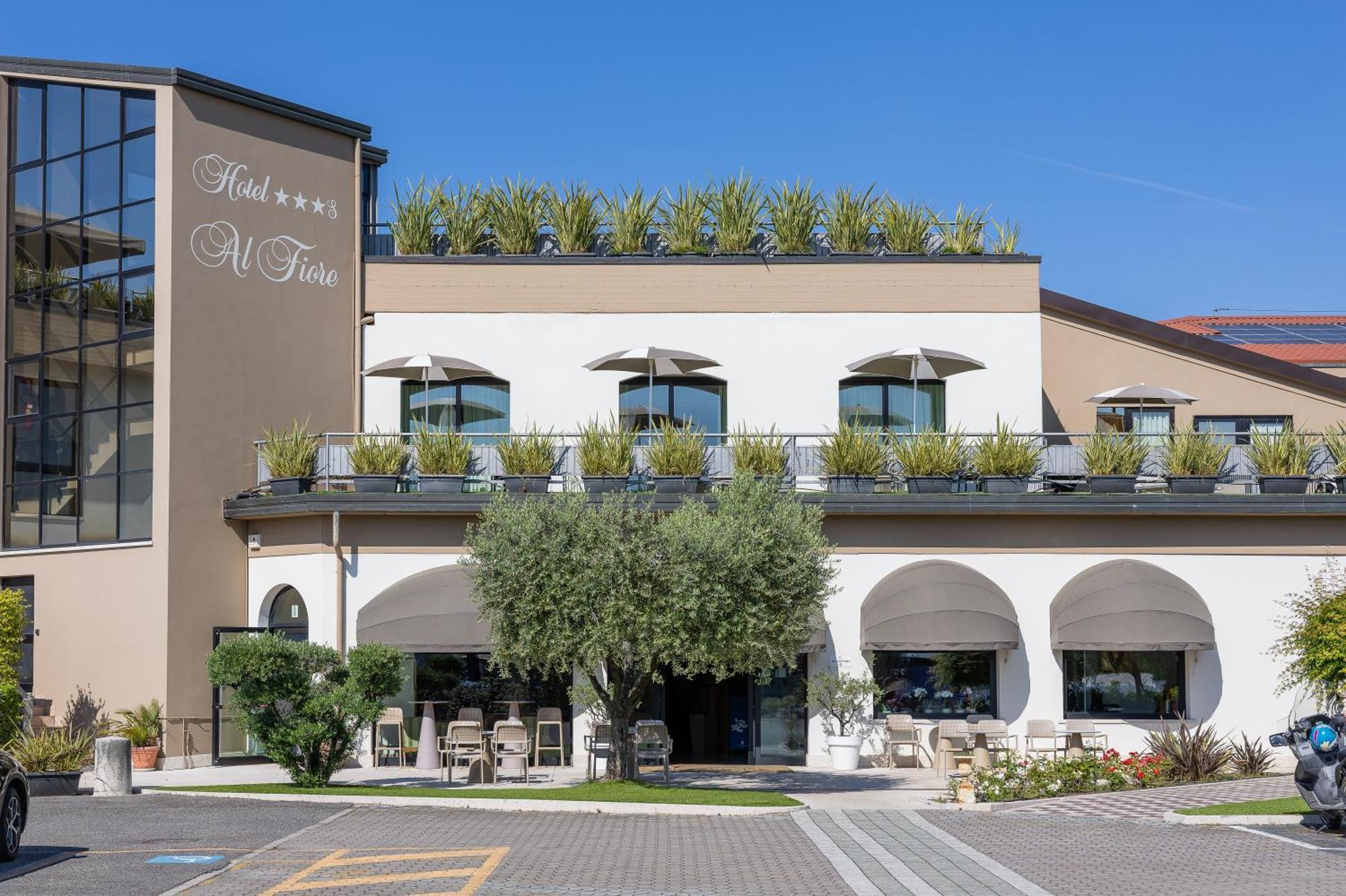 Hotel Ristorante Al Fiore Peschiera del Garda Esterno foto