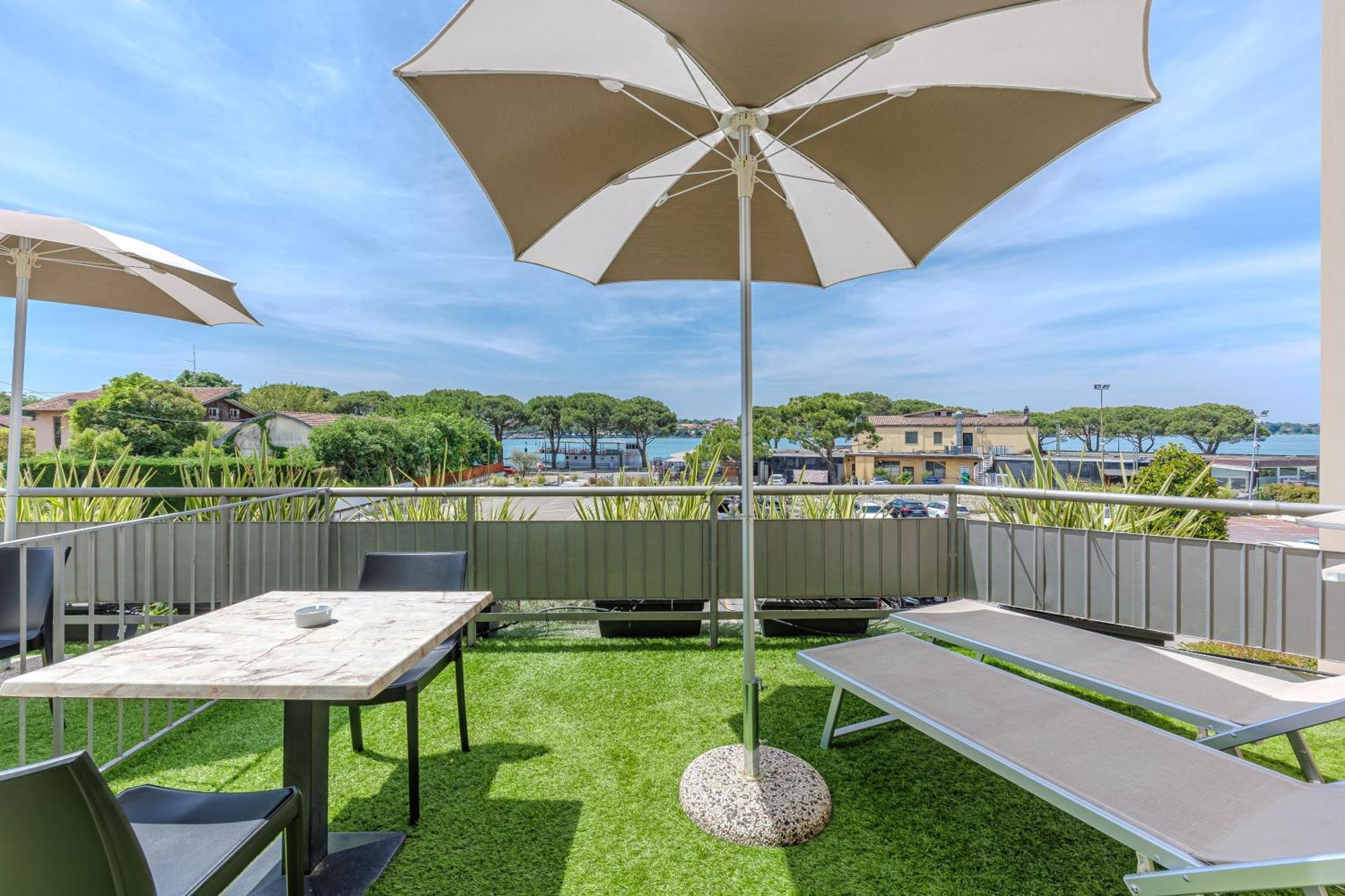 Hotel Ristorante Al Fiore Peschiera del Garda Esterno foto