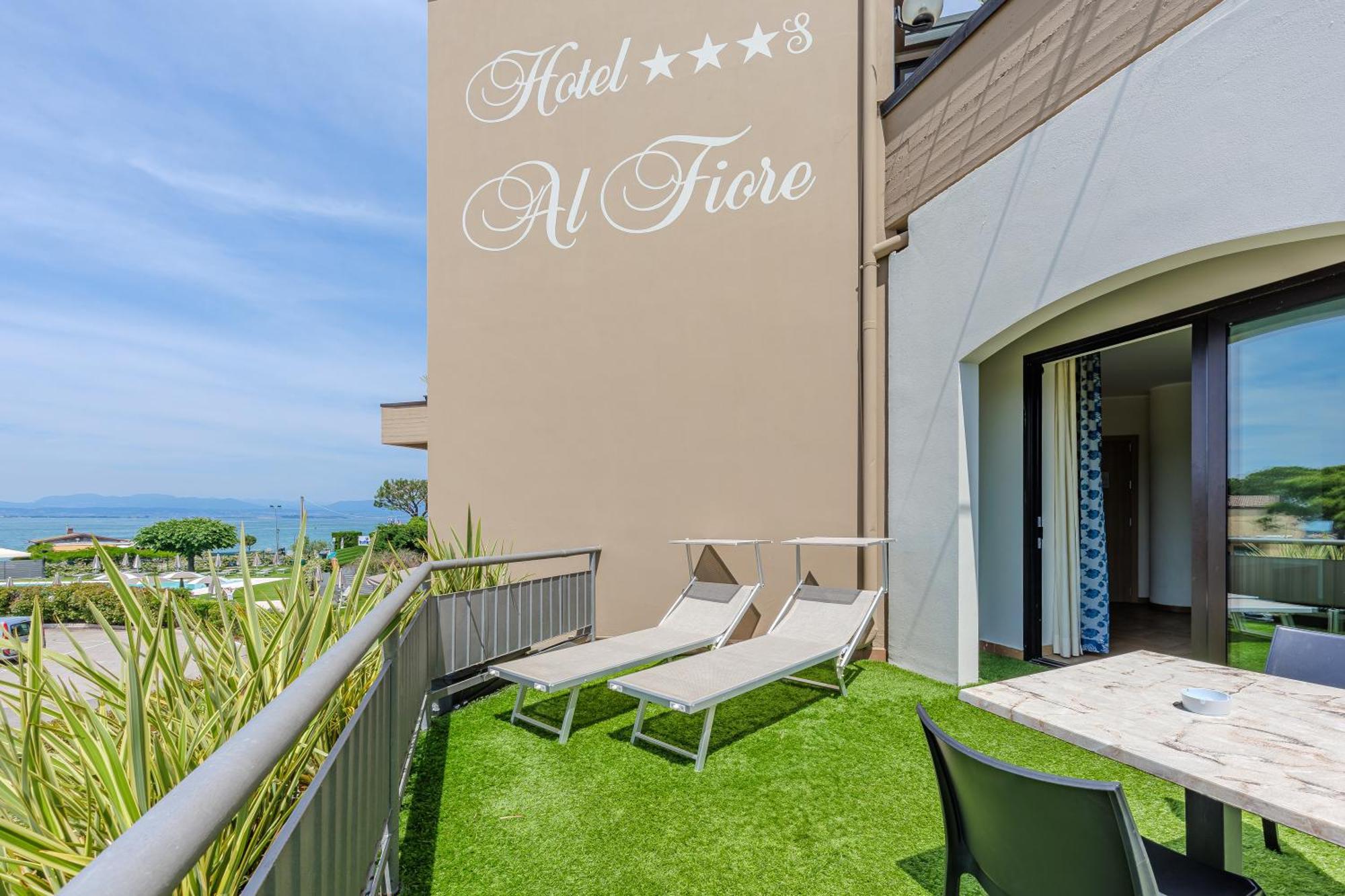 Hotel Ristorante Al Fiore Peschiera del Garda Esterno foto
