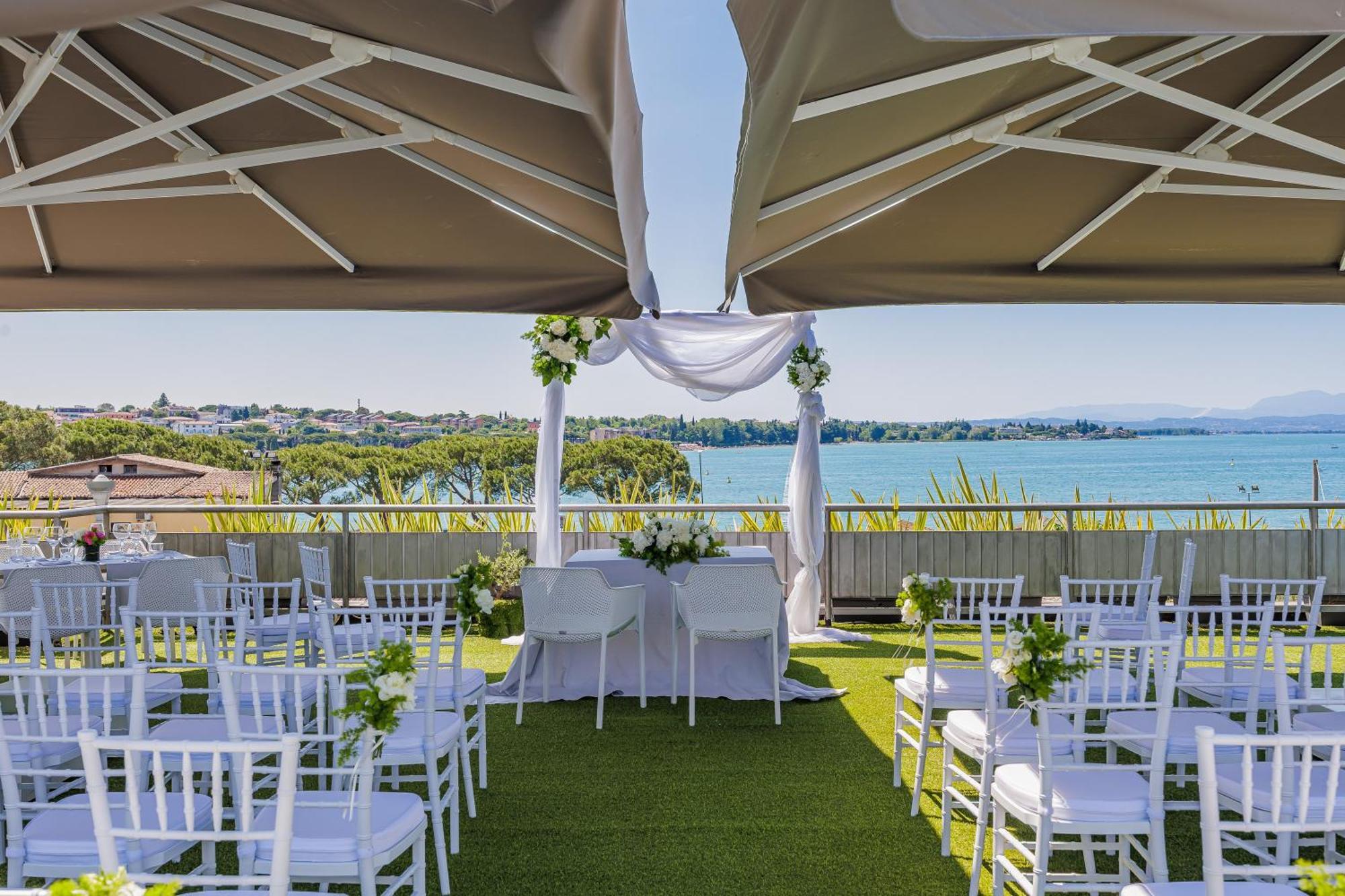 Hotel Ristorante Al Fiore Peschiera del Garda Esterno foto