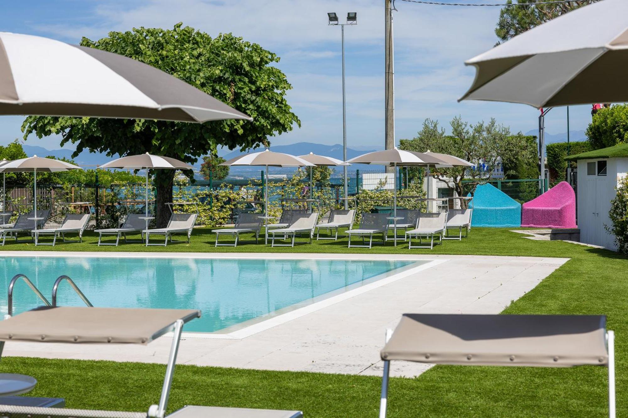 Hotel Ristorante Al Fiore Peschiera del Garda Esterno foto