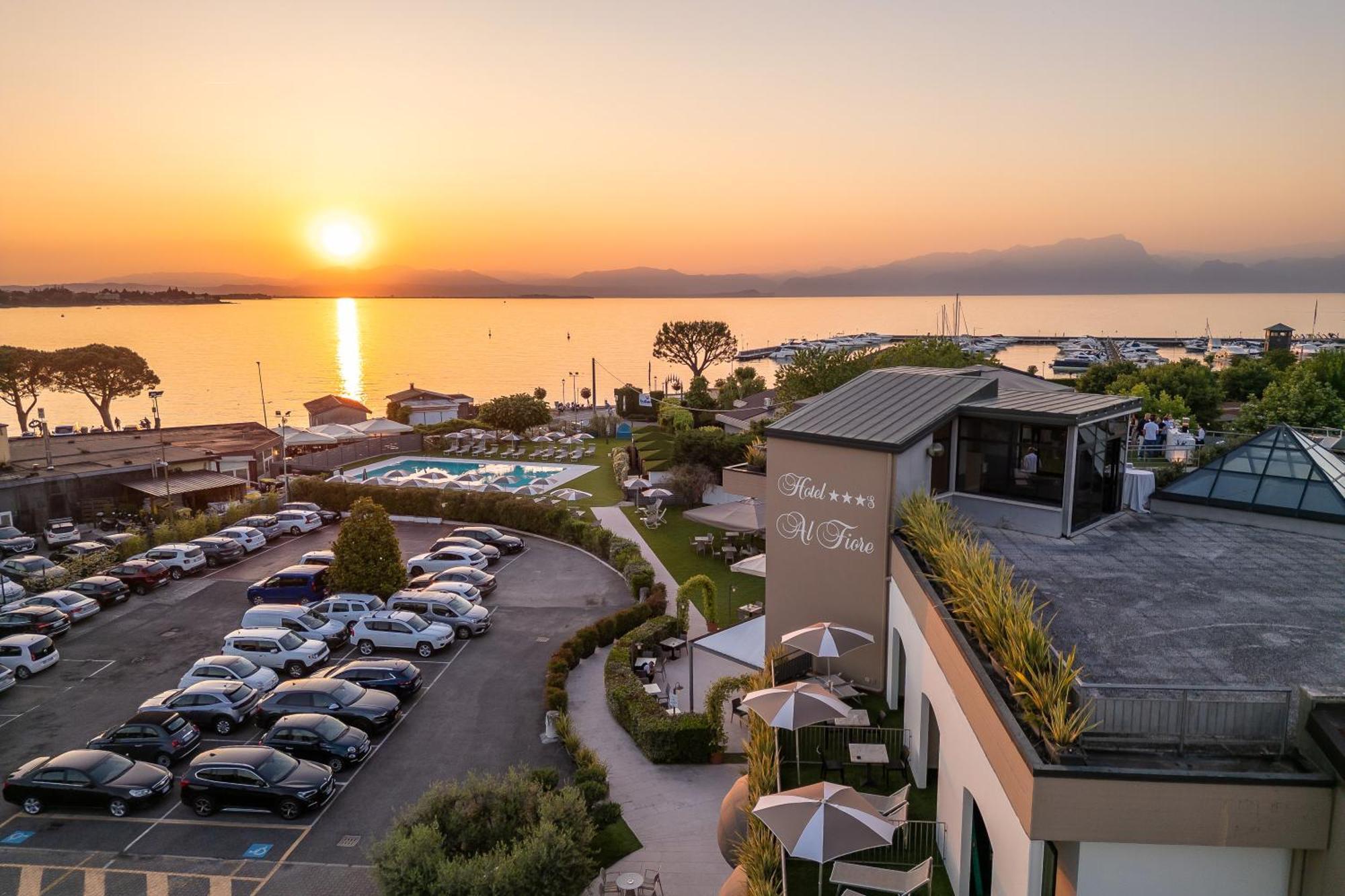 Hotel Ristorante Al Fiore Peschiera del Garda Esterno foto