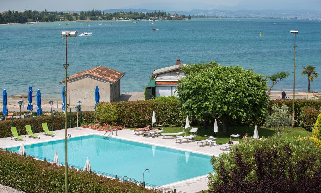 Hotel Ristorante Al Fiore Peschiera del Garda Esterno foto
