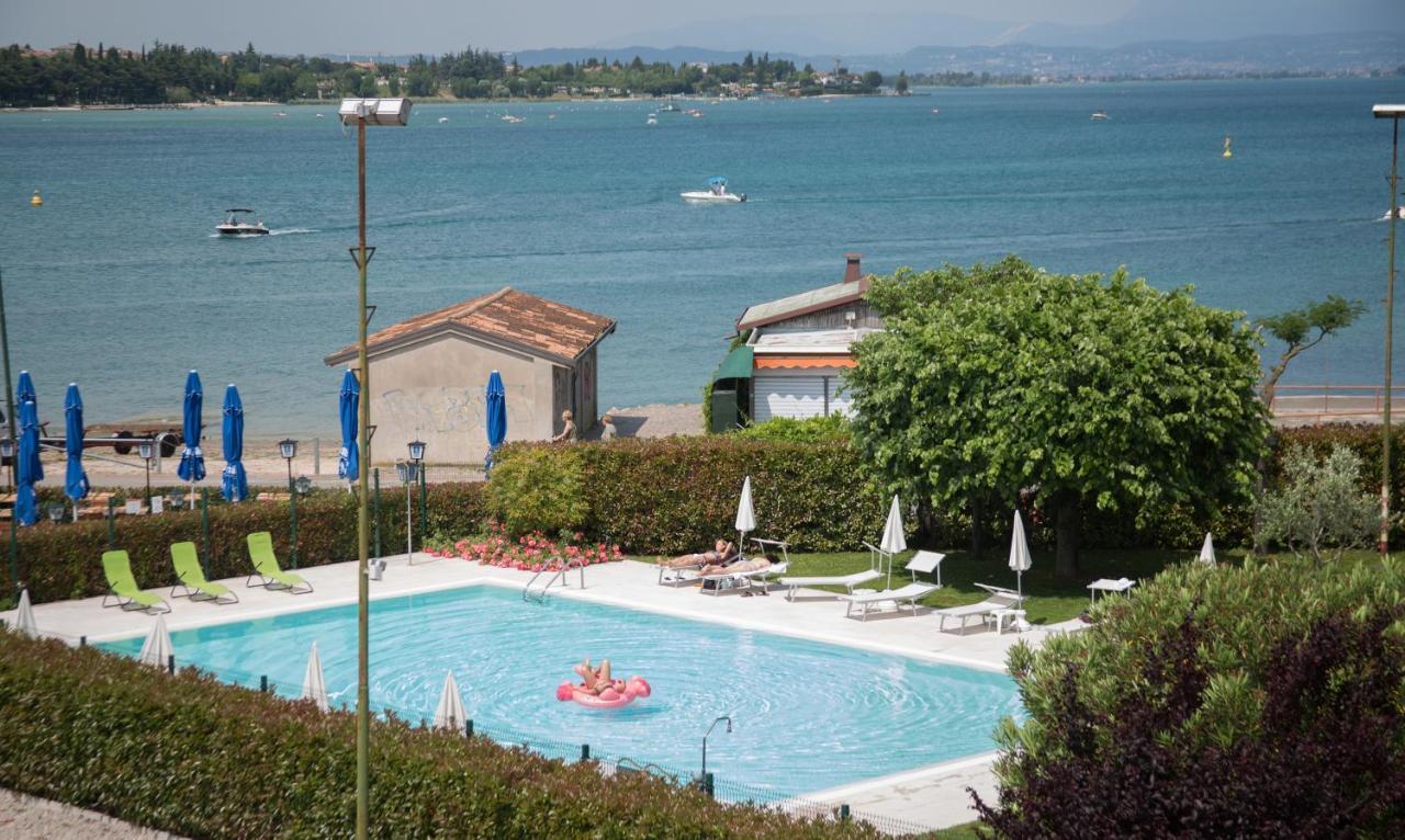Hotel Ristorante Al Fiore Peschiera del Garda Esterno foto